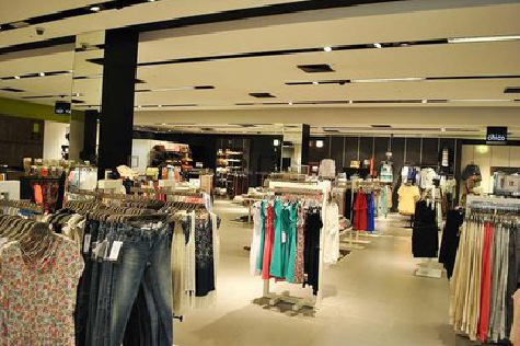  威信商场里的店面怎么装修？