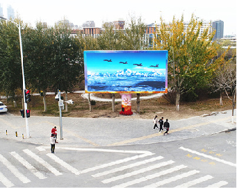  威信户外大屏广告投放要点。